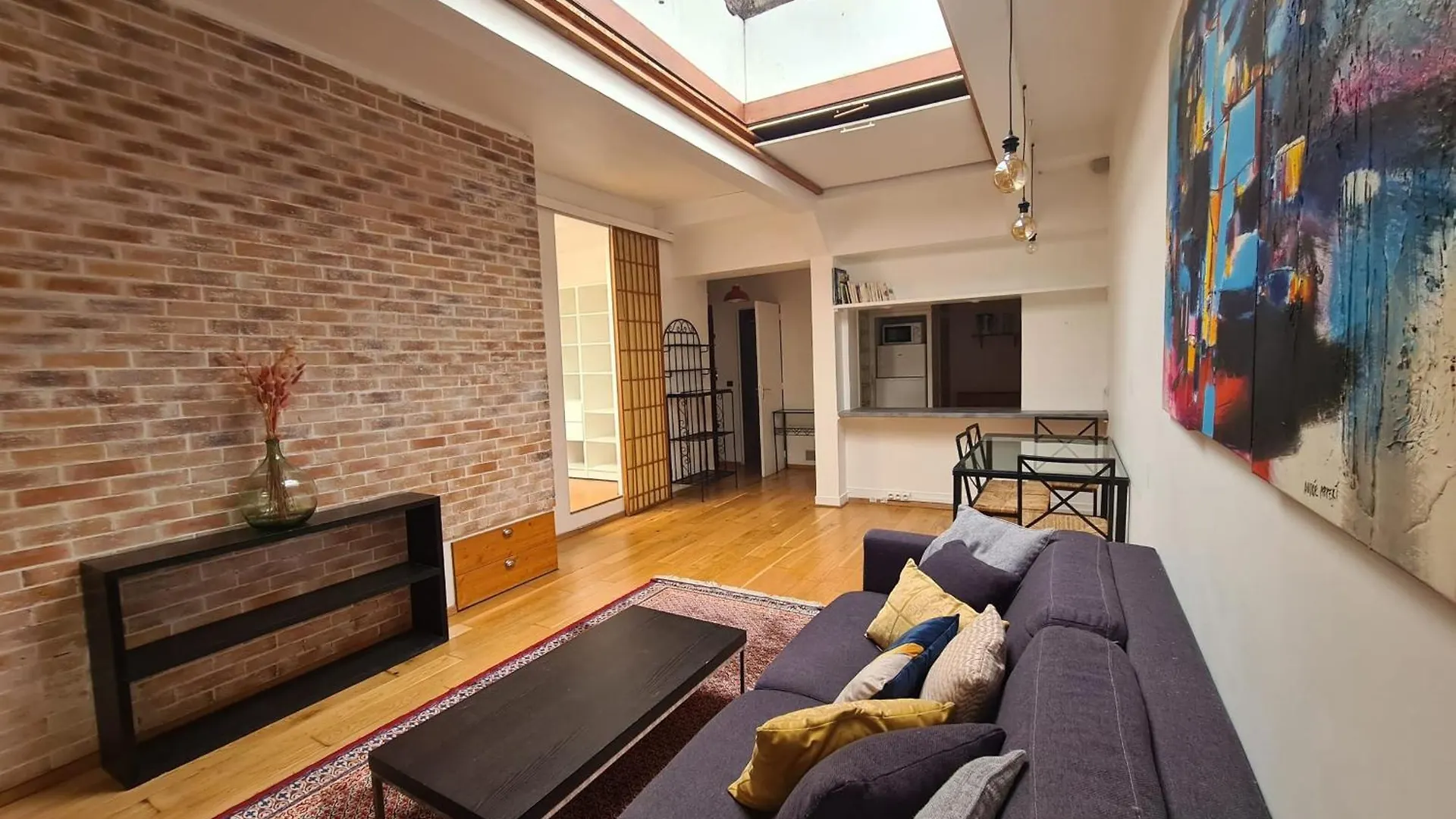 Atypical Loft Apartment Near The Bastille باريس فرنسا